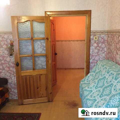 Комната 12 м² в 3-ком. кв., 1/9 эт. в аренду на длительный срок в Пскове Псков - изображение 1