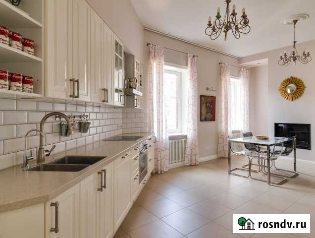 5-комнатная квартира, 160 м², 7/9 эт. в аренду на длительный срок в Санкт-Петербурге Санкт-Петербург - изображение 1