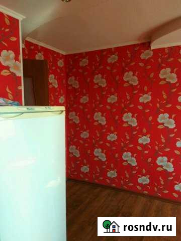 3-комнатная квартира, 53 м², 4/5 эт. в аренду на длительный срок в Новошахтинске Новошахтинск - изображение 1