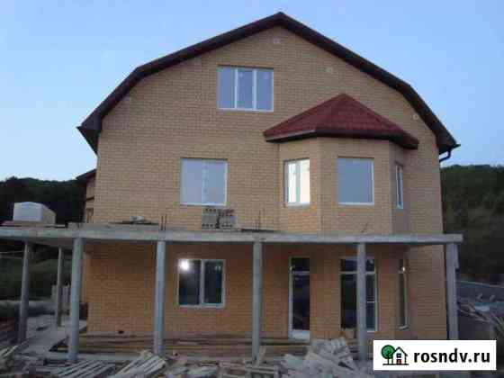 Коттедж 360 м² на участке 9 сот. на продажу в Новороссийске Новороссийск