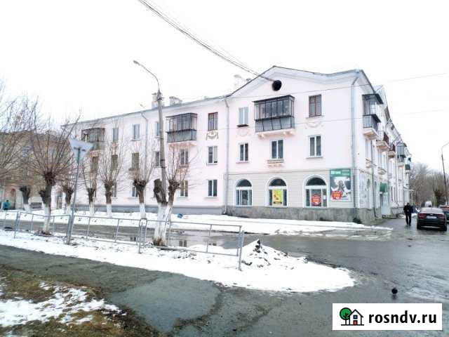 3-комнатная квартира, 64 м², 3/3 эт. на продажу в Еманжелинске Еманжелинск - изображение 1