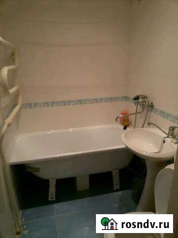 1-комнатная квартира, 17 м², 1/5 эт. в аренду на длительный срок в Новомосковске Новомосковск - изображение 1