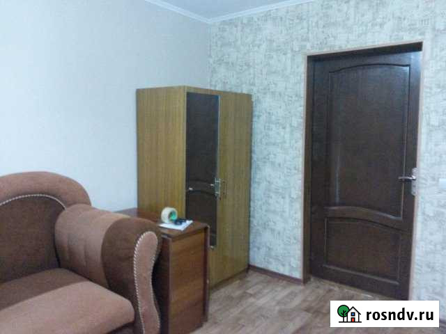 Комната 13 м² в 1-ком. кв., 5/9 эт. в аренду на длительный срок в Армавире Армавир - изображение 1