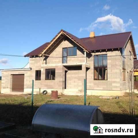 Коттедж 200 м² на участке 10 сот. на продажу в Бобровском Бобровский - изображение 1