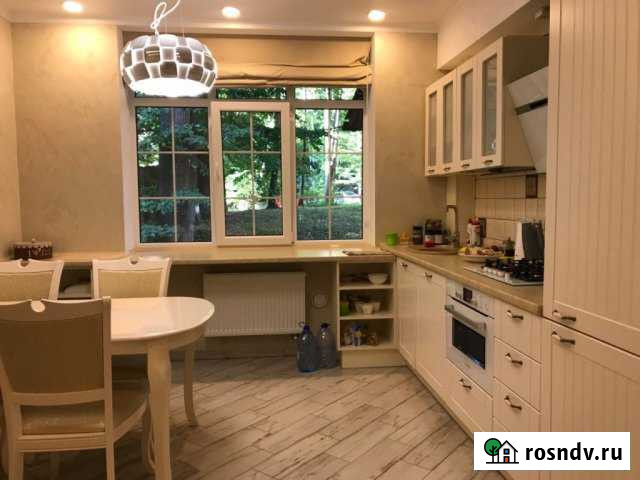 2-комнатная квартира, 65 м², 1/4 эт. на продажу в Светлогорске Светлогорск - изображение 1