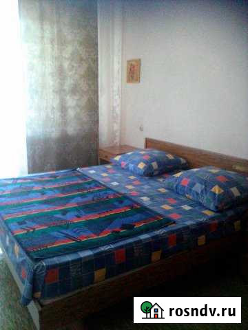 2-комнатная квартира, 44 м², 2/5 эт. в аренду посуточно в Набережных Челнах Набережные Челны - изображение 1