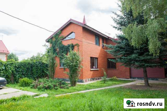 Дом 320 м² на участке 15 сот. в аренду посуточно в Климовске Климовск - изображение 1