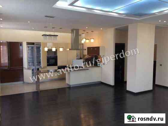 4-комнатная квартира, 159 м², 2/4 эт. на продажу в Казани Казань