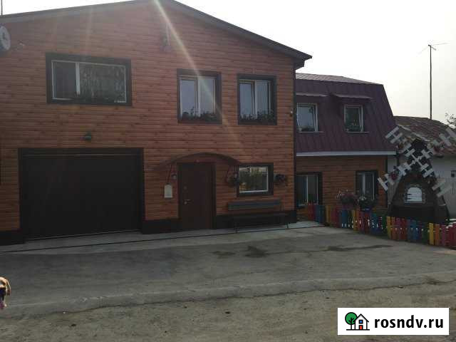 Коттедж 335 м² на участке 4.5 сот. на продажу в Лысьве Лысьва - изображение 1