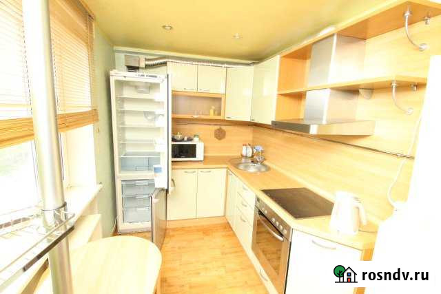 3-комнатная квартира, 62 м², 5/5 эт. в аренду на длительный срок в Нефтеюганске Нефтеюганск - изображение 1