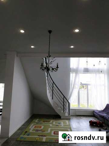 Дом 300 м² на участке 12 сот. в аренду посуточно в Истре Истра - изображение 1