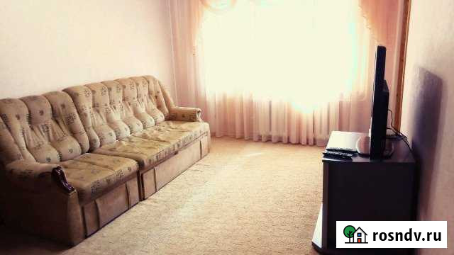 3-комнатная квартира, 60 м², 2/5 эт. в аренду посуточно в Калуге Калуга - изображение 1