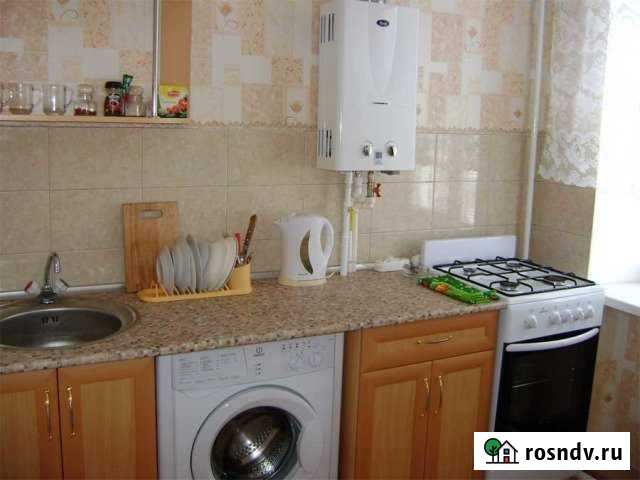 2-комнатная квартира, 45 м², 1/5 эт. в аренду посуточно в Таганроге Таганрог - изображение 1