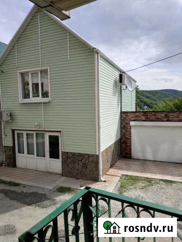 Коттедж 115 м² на участке 2 сот. в аренду посуточно в Новомихайловском кп Новомихайловский кп - изображение 1