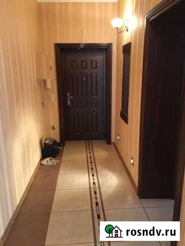 3-комнатная квартира, 80 м², 2/5 эт. в аренду посуточно в Кыштыме Кыштым - изображение 1