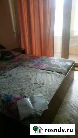 3-комнатная квартира, 80 м², 3/3 эт. в аренду посуточно в Севастополе Севастополь - изображение 1