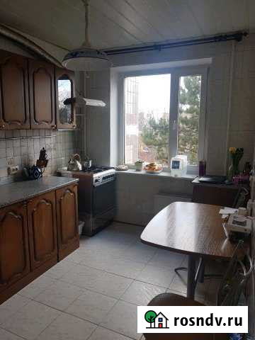 3-комнатная квартира, 70 м², 2/9 эт. в аренду на длительный срок в Чехове Московской области Чехов - изображение 1