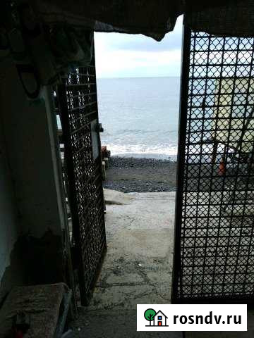 Дача 20 м² на участке 1 сот. на продажу в Алуште Алушта - изображение 1