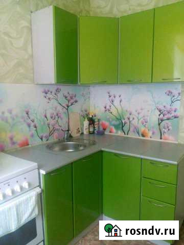 1-комнатная квартира, 33 м², 1/5 эт. в аренду посуточно в Соликамске Соликамск - изображение 1