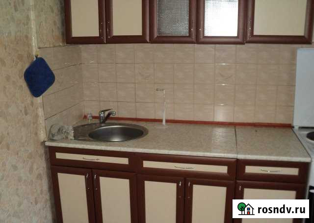 3-комнатная квартира, 70 м², 2/9 эт. в аренду на длительный срок в Кирове Киров - изображение 1