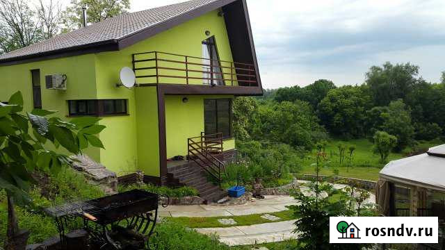 Коттедж 130 м² на участке 80 сот. в аренду посуточно в Лосево Лосево - изображение 1