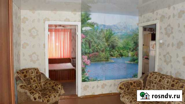 2-комнатная квартира, 43 м², 1/2 эт. в аренду посуточно в Соль-Илецке Соль-Илецк - изображение 1