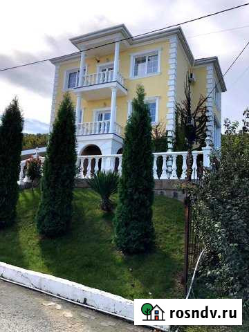 Дом 300 м² на участке 8 сот. в аренду посуточно в Супсехе Супсех - изображение 1