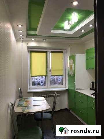 2-комнатная квартира, 49 м², 7/9 эт. в аренду посуточно в Каменске-Шахтинском Каменск-Шахтинский - изображение 1