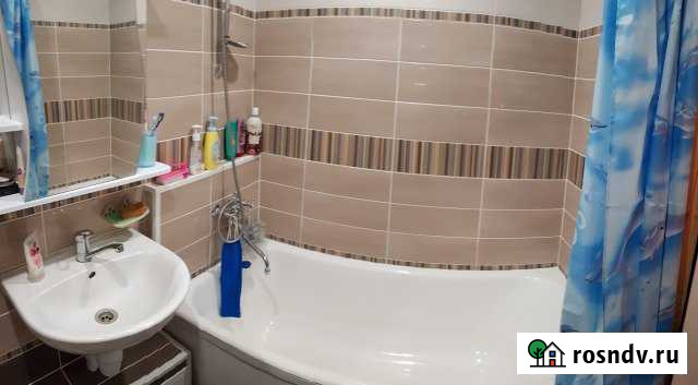 3-комнатная квартира, 59 м², 3/5 эт. в аренду на длительный срок в Биробиджане Биробиджан - изображение 1