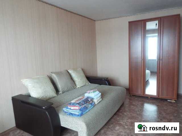 1-комнатная квартира, 40 м², 4/5 эт. в аренду посуточно в Урюпинске Урюпинск - изображение 1