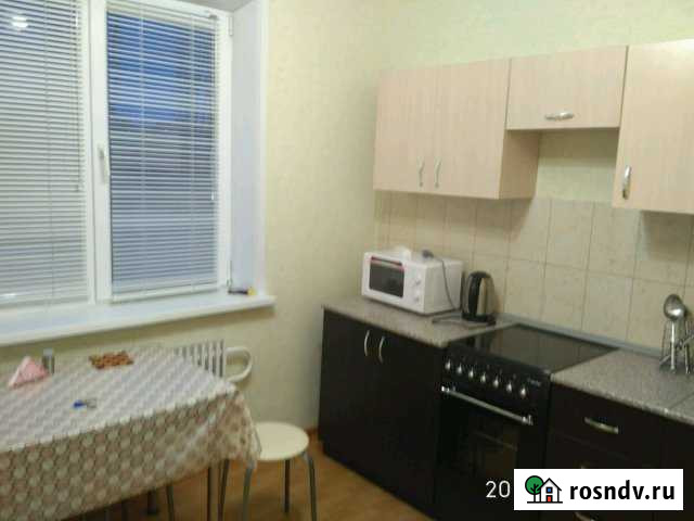 1-комнатная квартира, 41 м², 4/9 эт. в аренду посуточно в Старом Осколе Старый Оскол - изображение 1