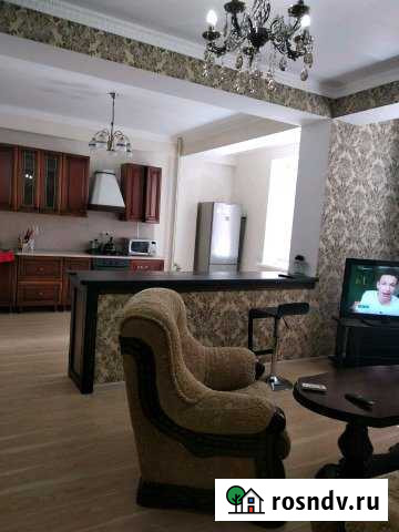 2-комнатная квартира, 70 м², 3/6 эт. в аренду посуточно в Избербаше Избербаш - изображение 1