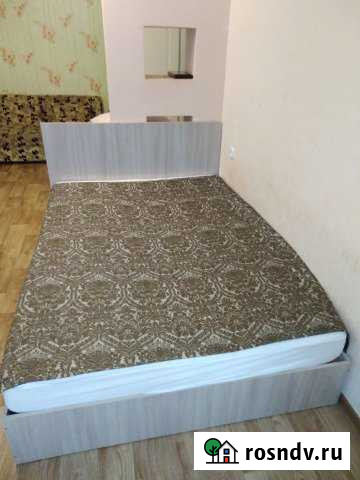 2-комнатная квартира, 50 м², 1/9 эт. в аренду посуточно в Глазове Глазов - изображение 1