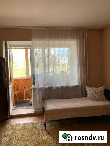 Комната 23 м² в 2-ком. кв., 3/4 эт. в аренду на длительный срок в Северске Северск - изображение 1