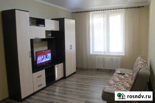 1-комнатная квартира, 38 м², 1/7 эт. в аренду посуточно в Светлогорске Светлогорск - изображение 1