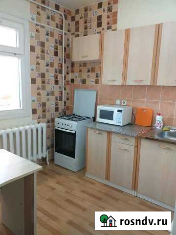 1-комнатная квартира, 34 м², 6/8 эт. в аренду посуточно в Салехарде Салехард - изображение 1