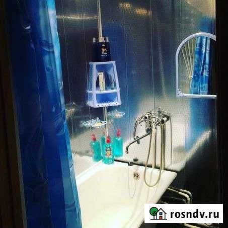 2-комнатная квартира, 60 м², 1/5 эт. в аренду посуточно в Березовском Кемеровской области Березовский - изображение 1