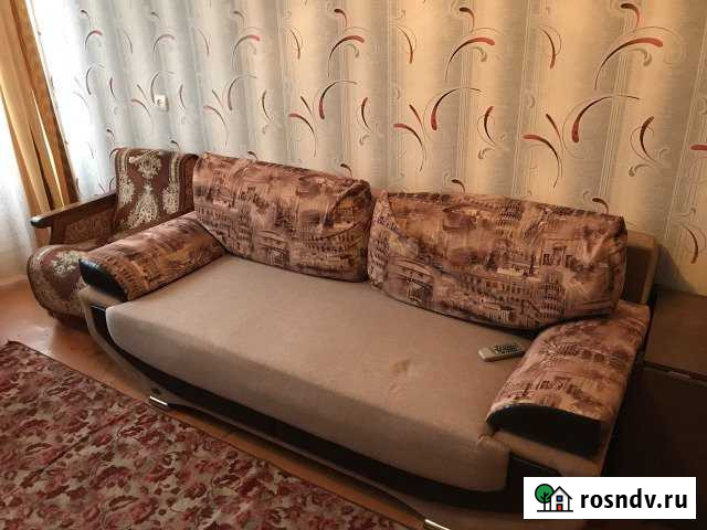 1-комнатная квартира, 33 м², 3/5 эт. в аренду посуточно в Людиново Людиново - изображение 1