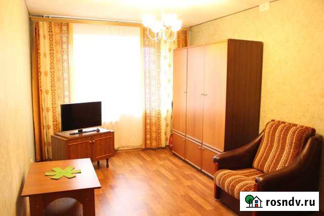 1-комнатная квартира, 36 м², 8/9 эт. в аренду посуточно на Лугах Луга - изображение 1