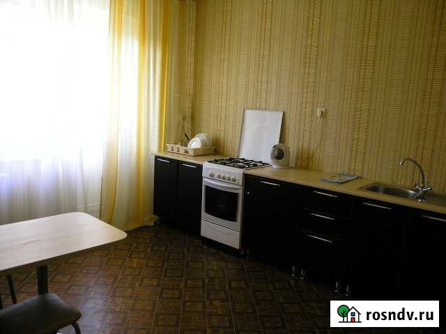 2-комнатная квартира, 63 м², 3/9 эт. в аренду посуточно в Ульяновске Ульяновск - изображение 1