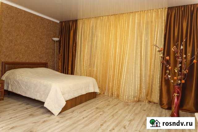 1-комнатная квартира, 40 м², 3/5 эт. в аренду посуточно в Нягани Нягань - изображение 1