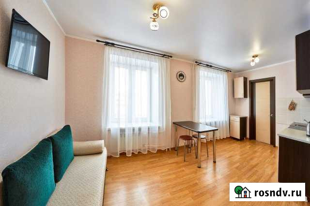 2-комнатная квартира, 42 м², 4/13 эт. в аренду посуточно в Кургане Курган - изображение 1