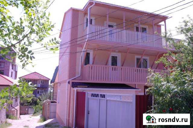 Коттедж 215 м² на участке 1.4 сот. на продажу в Ялте Ялта - изображение 1