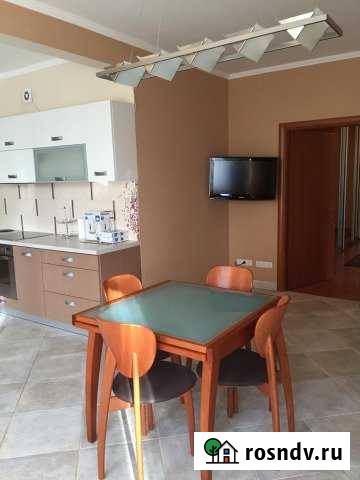 4-комнатная квартира, 198 м², 2/5 эт. на продажу в Симферополе Симферополь - изображение 1