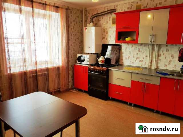 2-комнатная квартира, 70 м², 4/5 эт. в аренду посуточно в Бугуруслане Бугуруслан - изображение 1