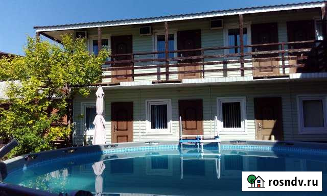 Коттедж 252 м² на участке 6 сот. в аренду посуточно в Геленджике Геленджик - изображение 1