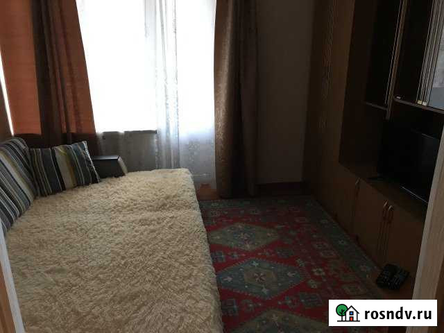 2-комнатная квартира, 57 м², 2/3 эт. в аренду посуточно в Минеральных Водах Минеральные Воды - изображение 1