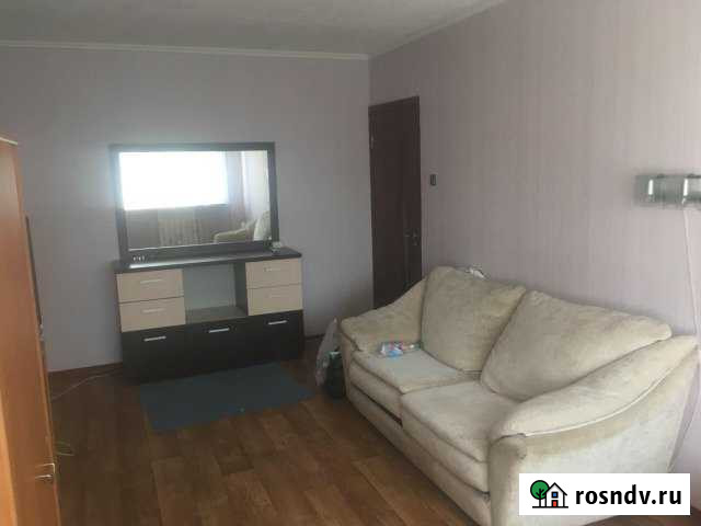 Комната 18 м² в 2-ком. кв., 4/5 эт. в аренду на длительный срок в Пскове Псков - изображение 1