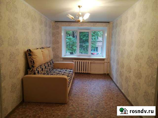 Комната 18 м² в 6-ком. кв., 1/3 эт. на продажу в Гусе-Хрустальном Гусь-Хрустальный - изображение 1