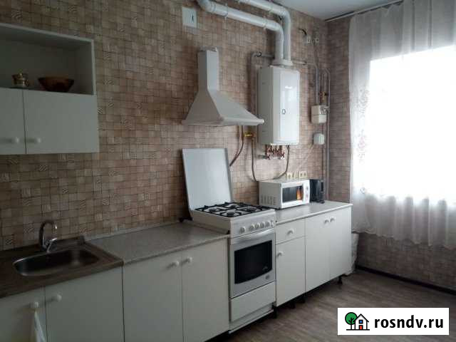 1-комнатная квартира, 42 м², 3/3 эт. в аренду на длительный срок в Аксае Ростовской области Аксай - изображение 1